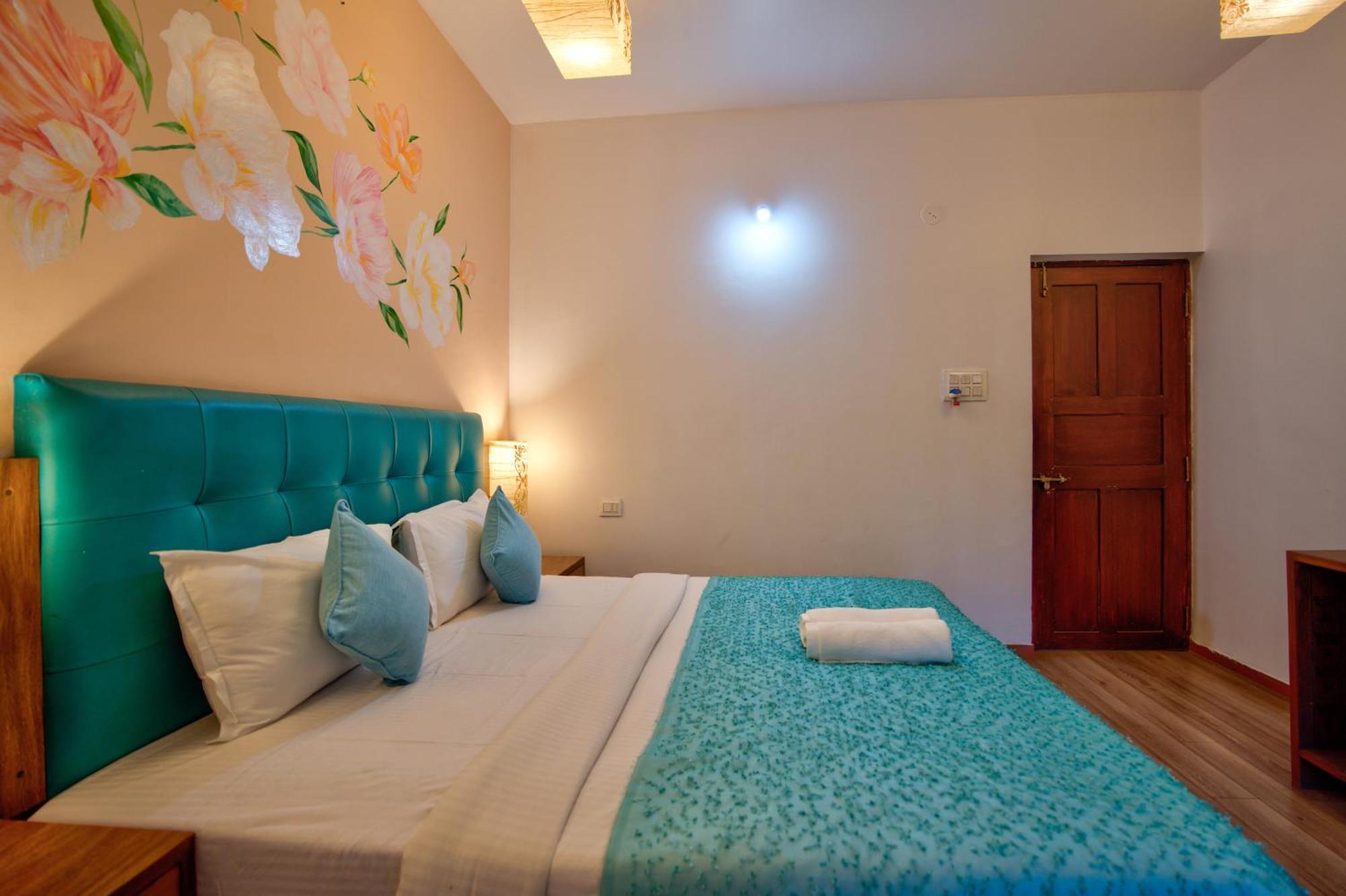 Resort Martins Siesta , A Portuguese Heritage Resort In Calangute Arpora Bagian luar foto